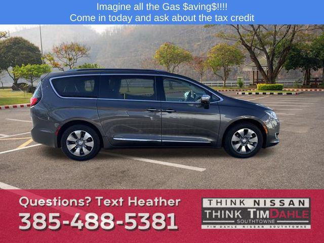 used 2018 Chrysler Pacifica Hybrid car, priced at $20,777