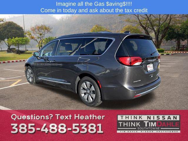 used 2018 Chrysler Pacifica Hybrid car, priced at $20,777