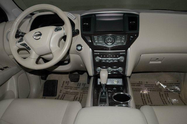 used 2015 Nissan Pathfinder car