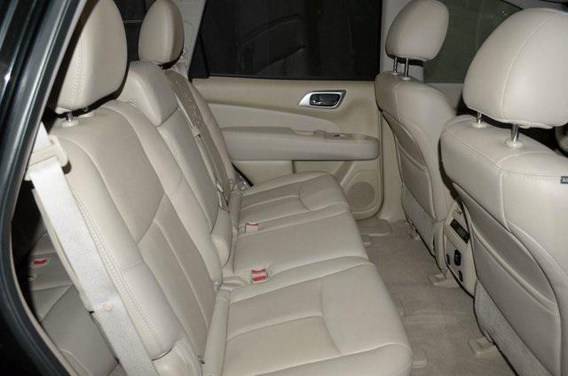used 2015 Nissan Pathfinder car