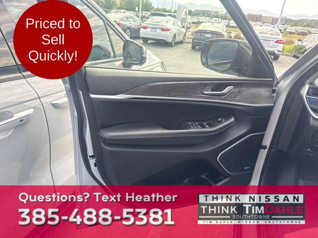 used 2023 Jeep Grand Cherokee 4xe car, priced at $26,499