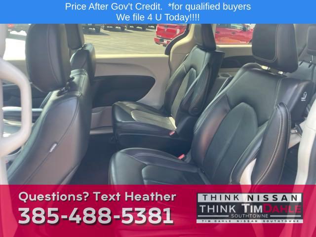 used 2022 Chrysler Pacifica Hybrid car, priced at $23,698