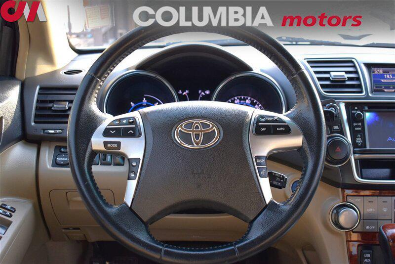 used 2013 Toyota Highlander Hybrid car, priced at $12,491