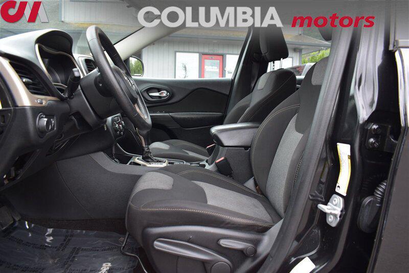 used 2016 Jeep Cherokee car, priced at $9,991