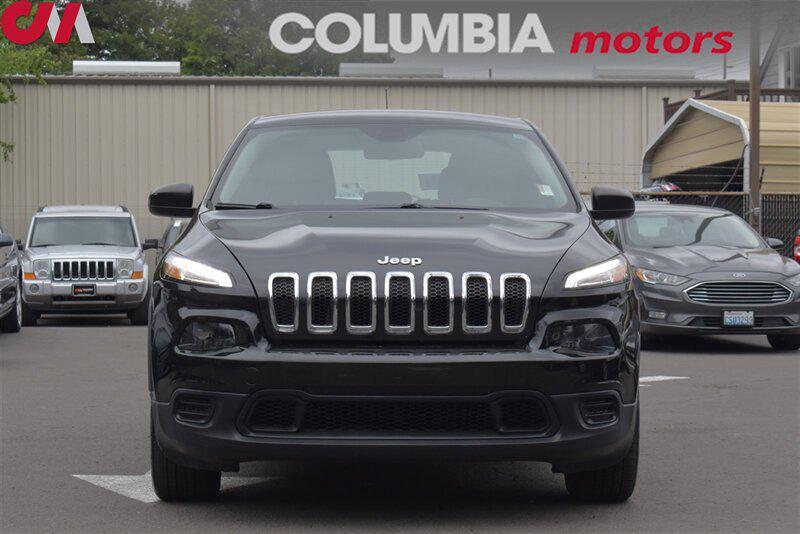 used 2016 Jeep Cherokee car, priced at $9,991
