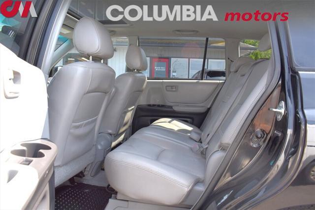 used 2006 Toyota Highlander Hybrid car, priced at $9,991