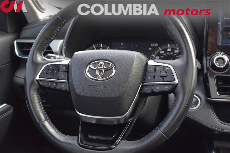 used 2021 Toyota Highlander car, priced at $29,991