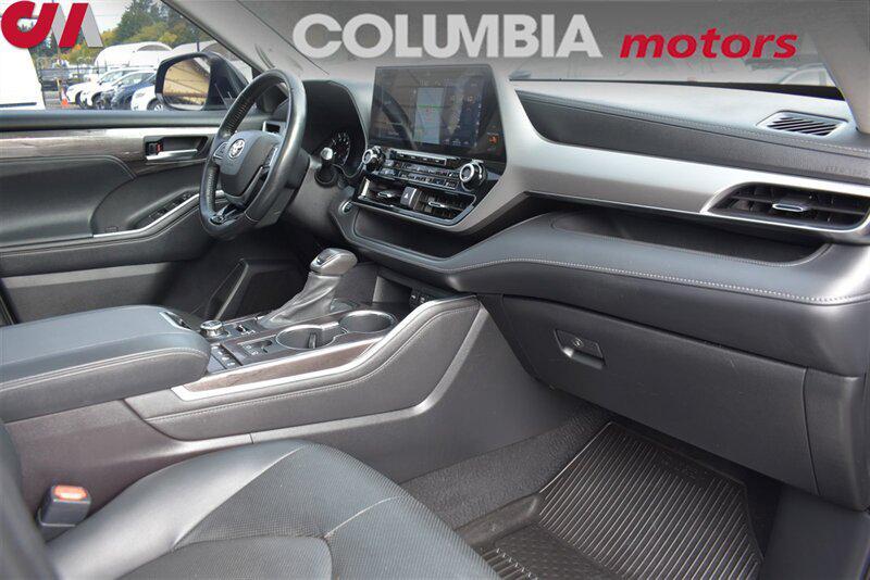 used 2021 Toyota Highlander car, priced at $29,991
