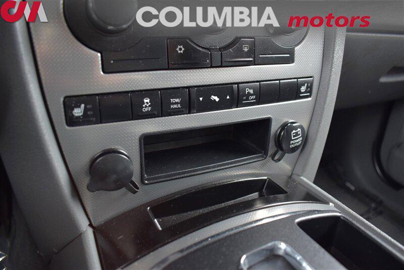 used 2007 Jeep Commander car, priced at $9,991