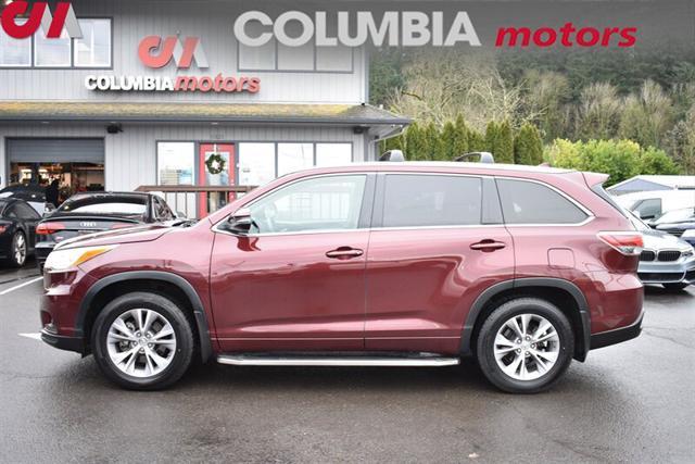 used 2015 Toyota Highlander car, priced at $17,991