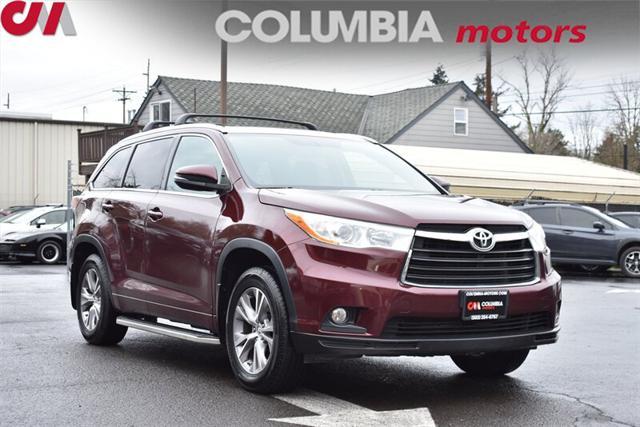 used 2015 Toyota Highlander car, priced at $17,991