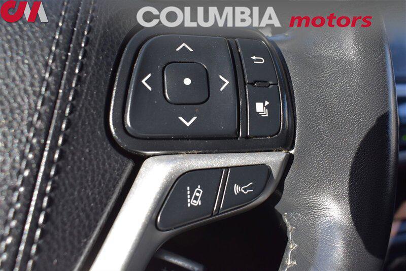 used 2019 Toyota Highlander car, priced at $21,491