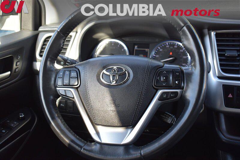 used 2019 Toyota Highlander car, priced at $21,491