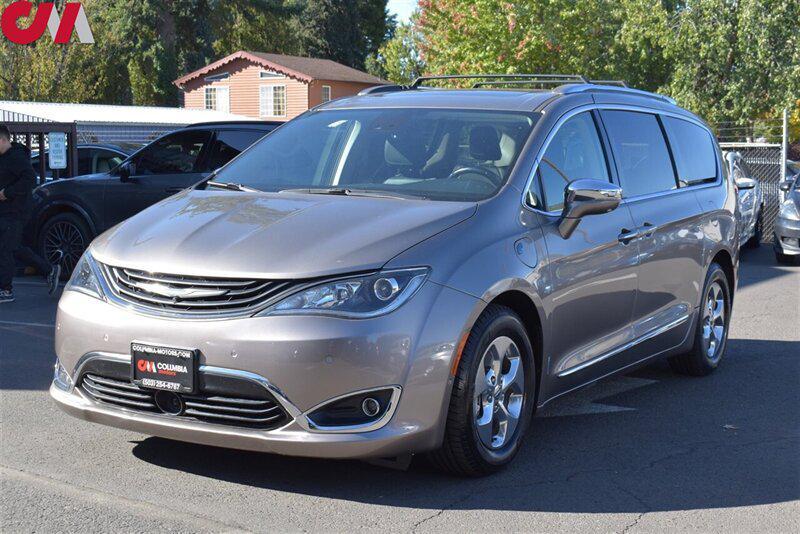 used 2018 Chrysler Pacifica Hybrid car, priced at $14,491