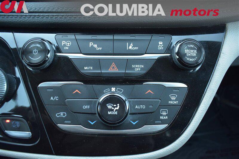 used 2018 Chrysler Pacifica Hybrid car, priced at $14,991