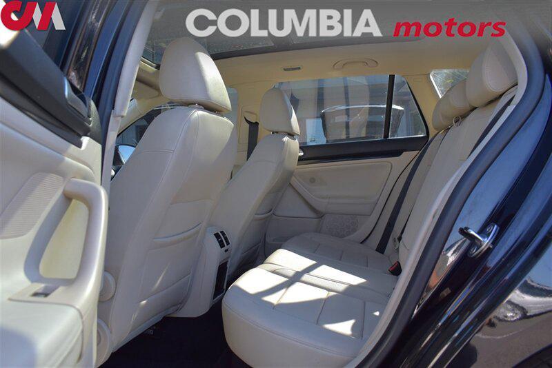 used 2014 Volkswagen Jetta SportWagen car, priced at $10,491