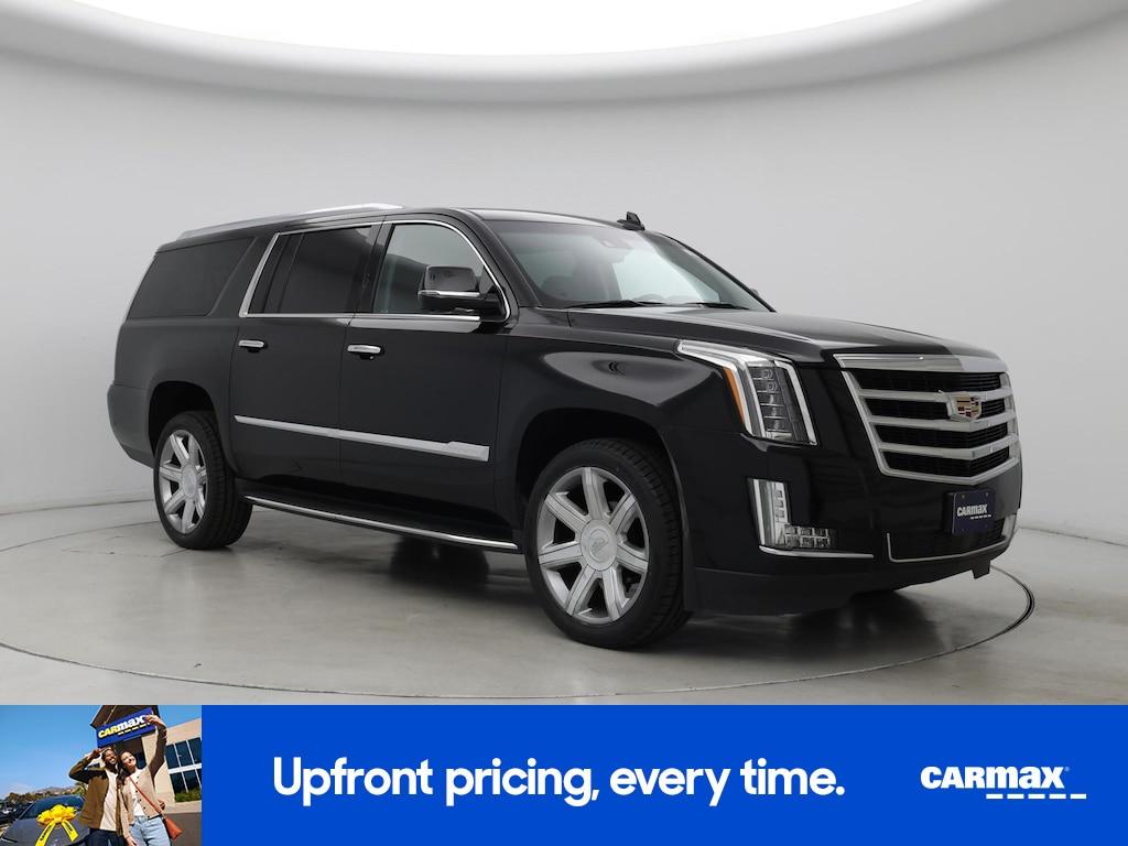 used 2020 Cadillac Escalade car, priced at $48,998