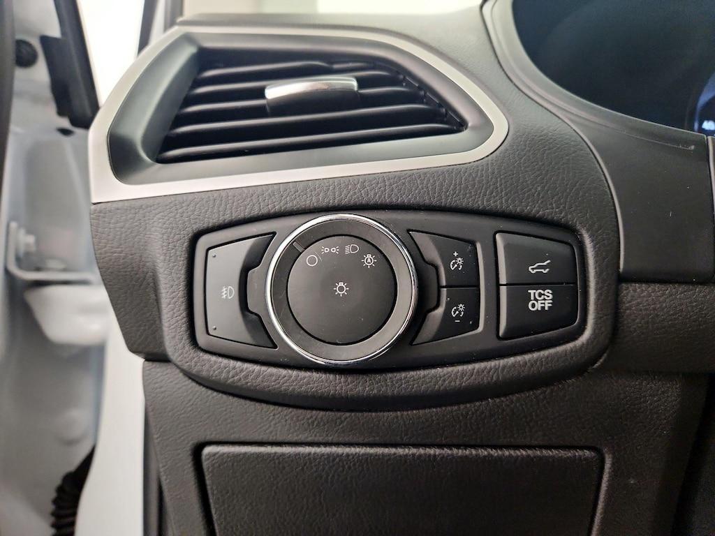used 2024 Ford Edge car, priced at $27,998