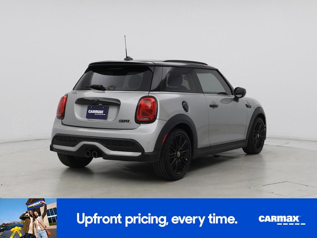 used 2024 MINI Hardtop car, priced at $27,998