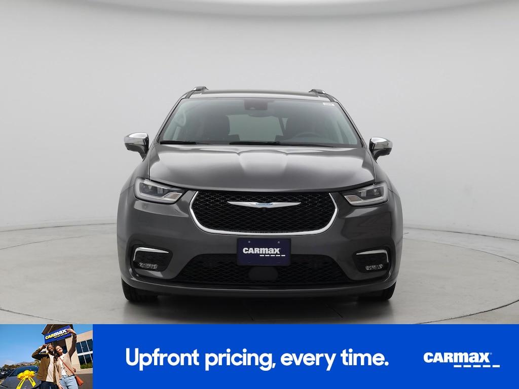 used 2021 Chrysler Pacifica Hybrid car, priced at $31,998
