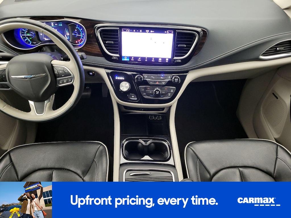 used 2021 Chrysler Pacifica Hybrid car, priced at $31,998