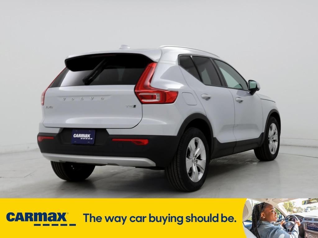 used 2021 Volvo XC40 car, priced at $22,998