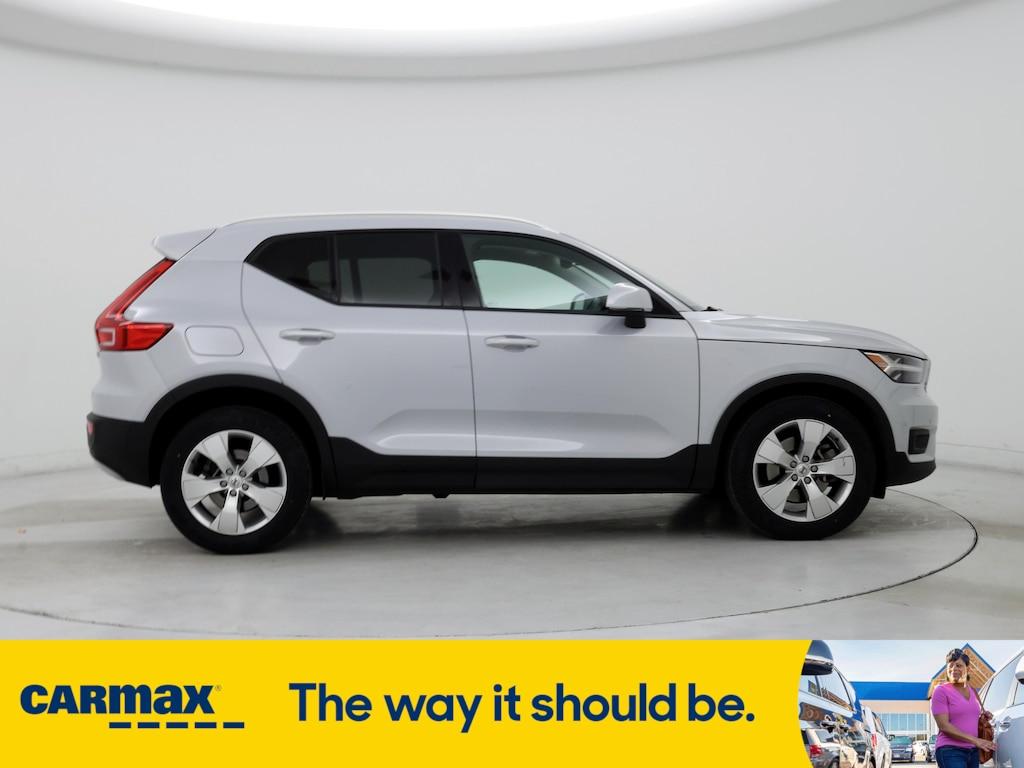 used 2021 Volvo XC40 car, priced at $22,998