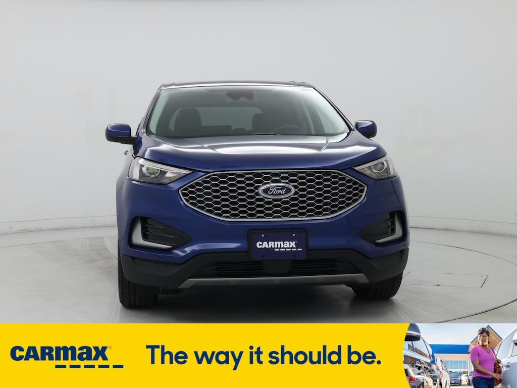 used 2024 Ford Edge car, priced at $27,998