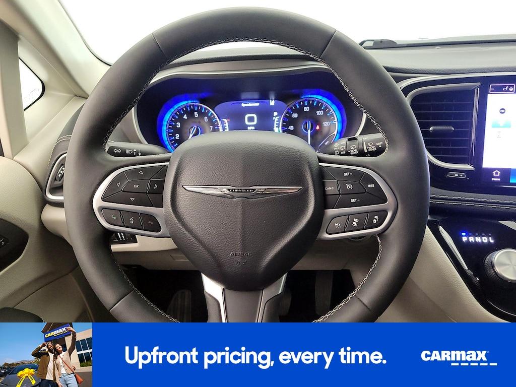 used 2022 Chrysler Pacifica car, priced at $29,998