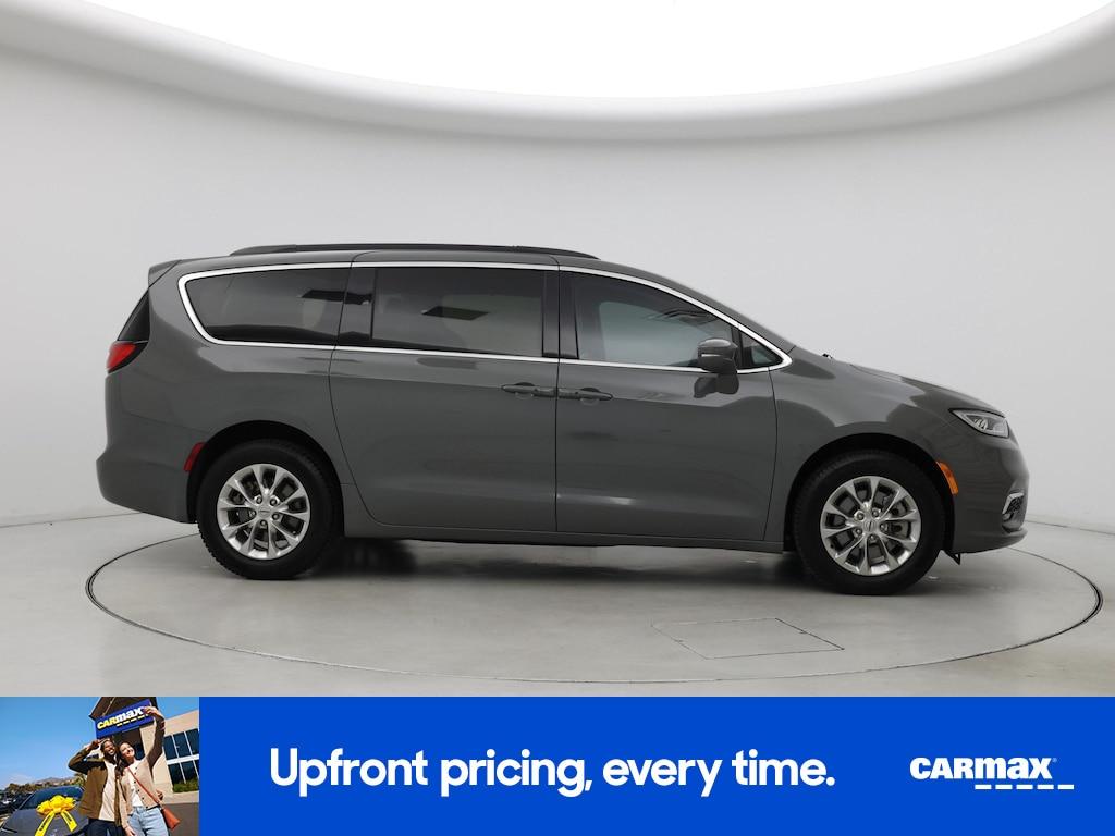 used 2022 Chrysler Pacifica car, priced at $29,998