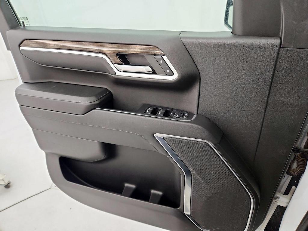 used 2023 GMC Sierra 1500 car, priced at $48,998