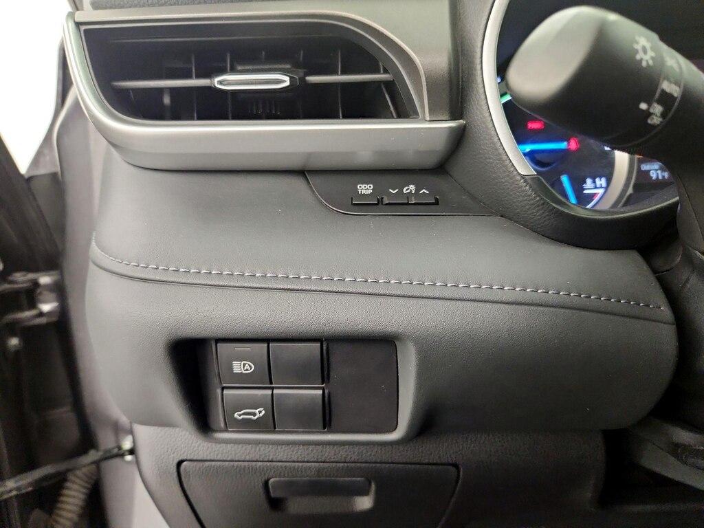 used 2022 Toyota Highlander Hybrid car, priced at $36,998