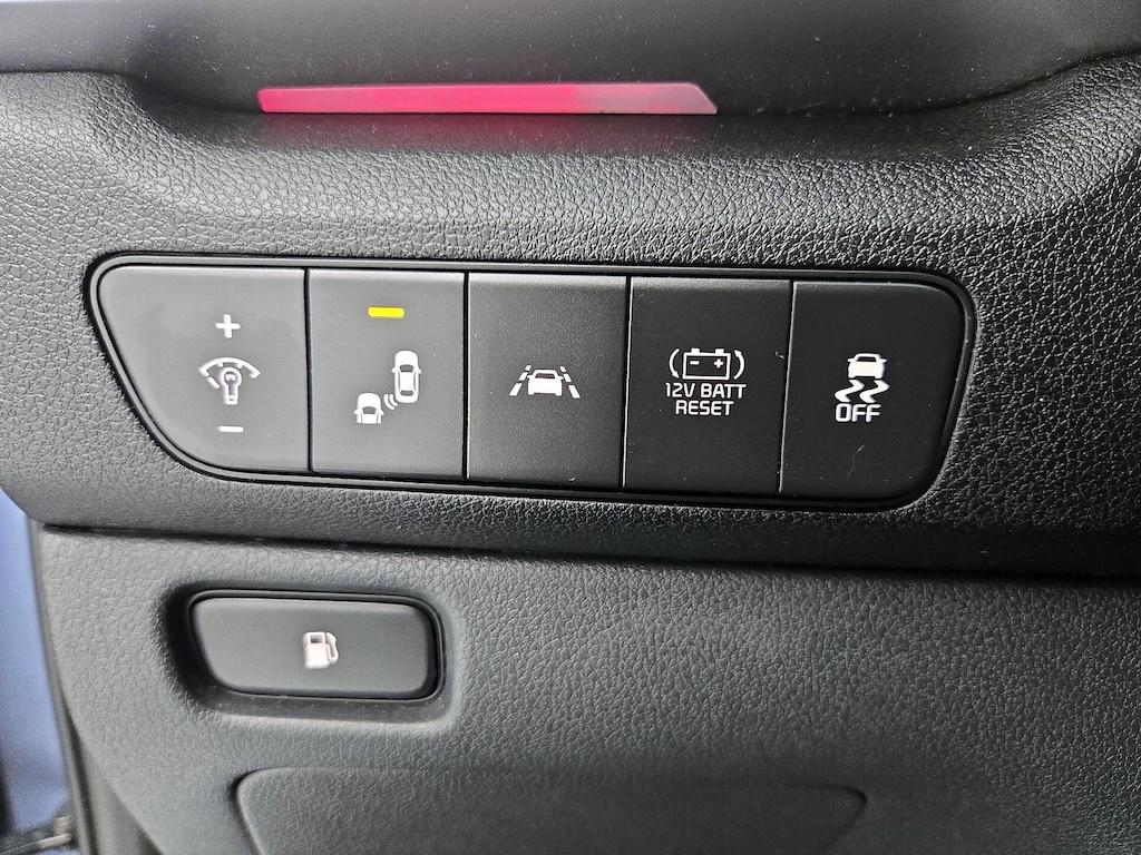 used 2022 Kia Niro car, priced at $24,998