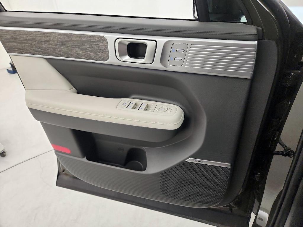 used 2024 Hyundai Santa Fe car, priced at $41,998