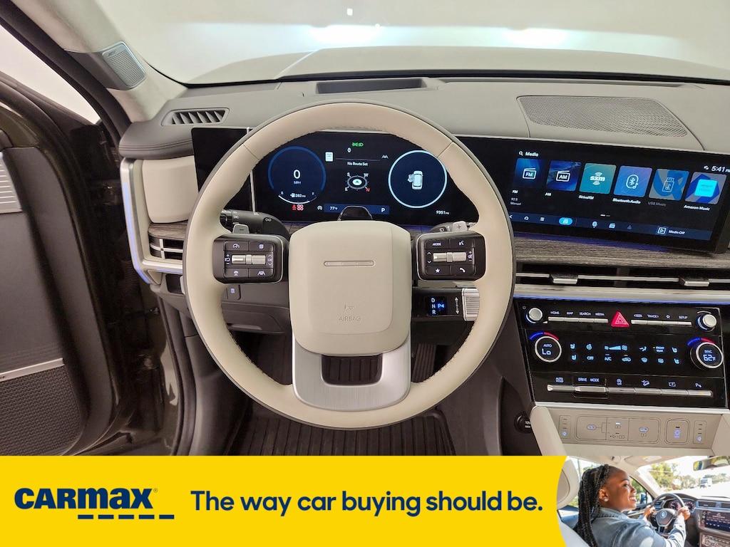 used 2024 Hyundai Santa Fe car, priced at $41,998