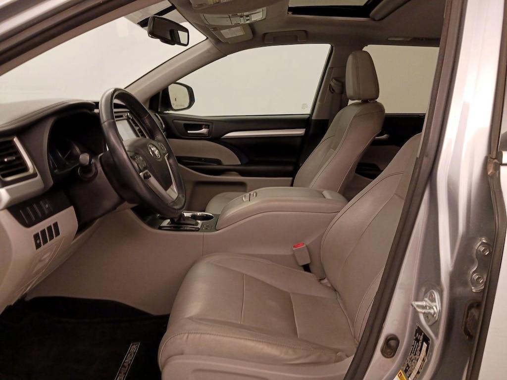 used 2016 Toyota Highlander car, priced at $18,998