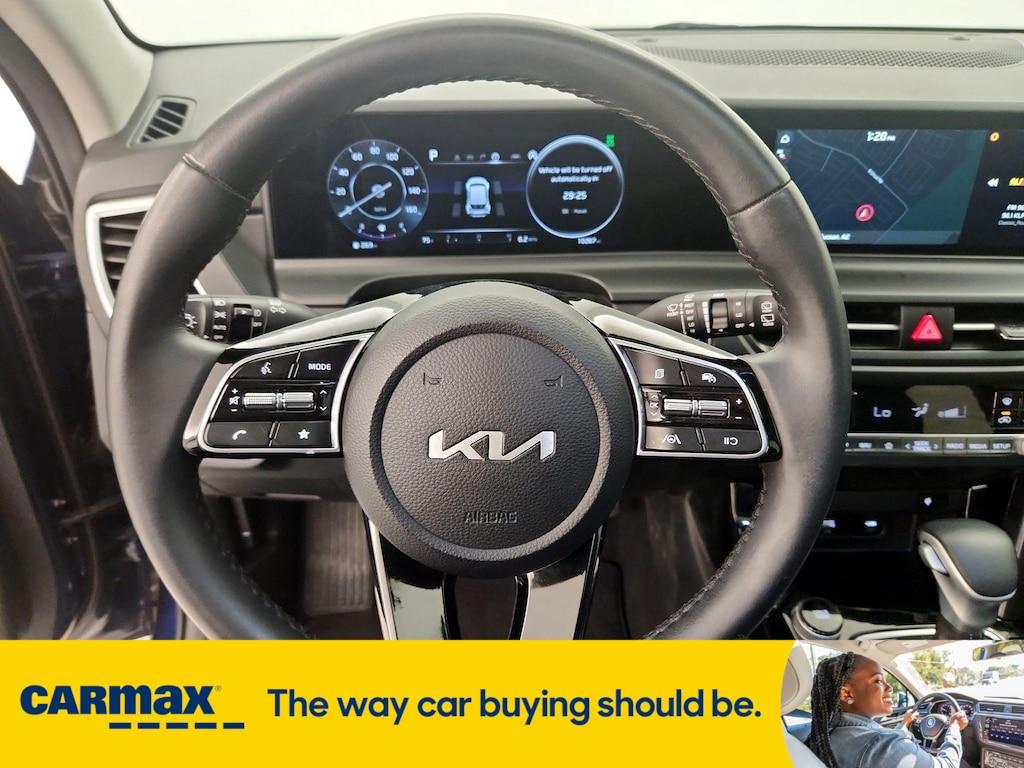 used 2024 Kia Seltos car, priced at $27,998