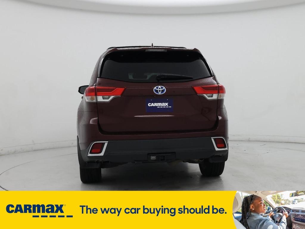 used 2017 Toyota Highlander Hybrid car, priced at $25,998