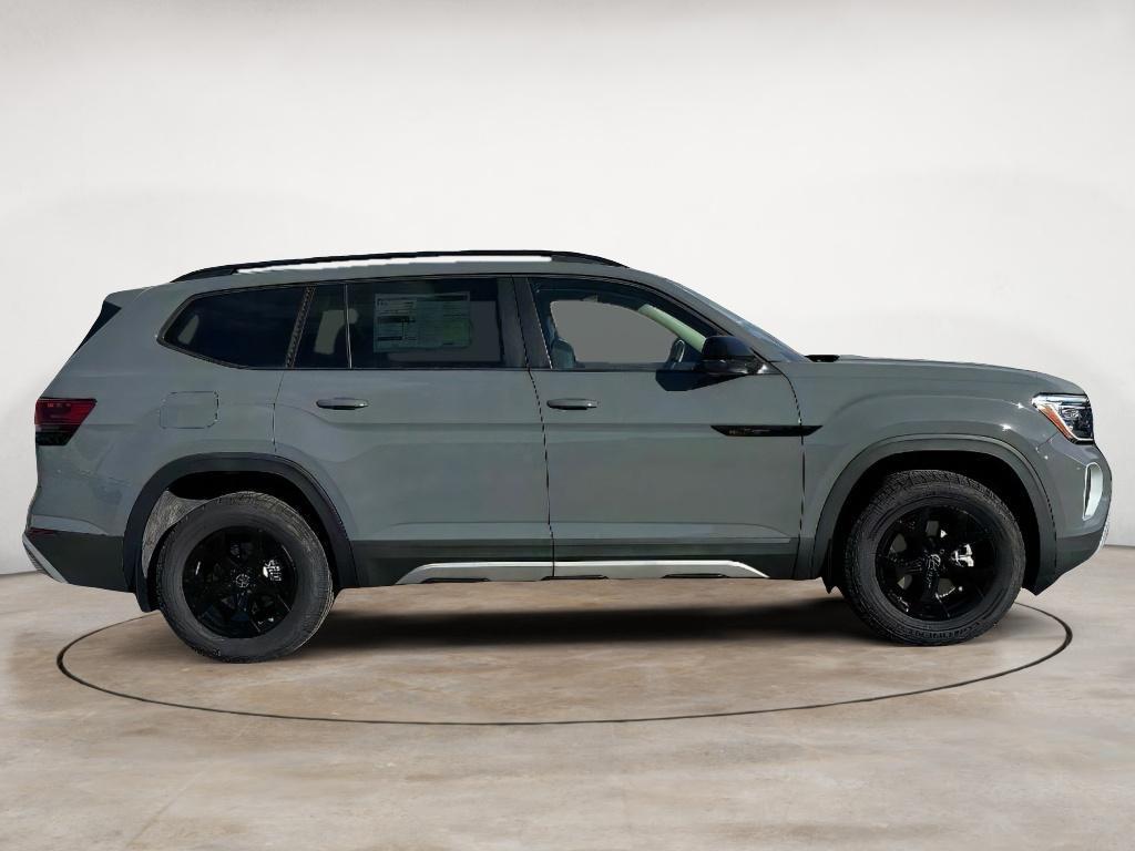 new 2025 Volkswagen Atlas car, priced at $46,548