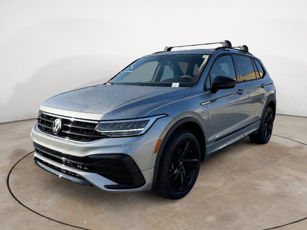 new 2024 Volkswagen Tiguan car, priced at $33,989