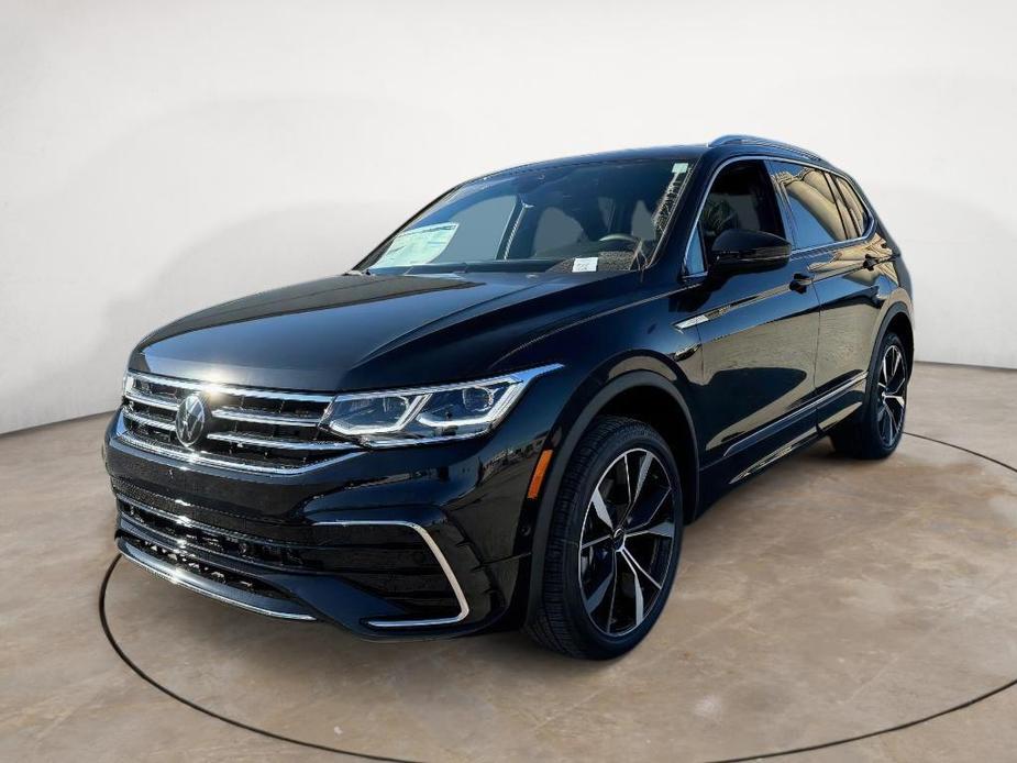 new 2024 Volkswagen Tiguan car, priced at $37,441