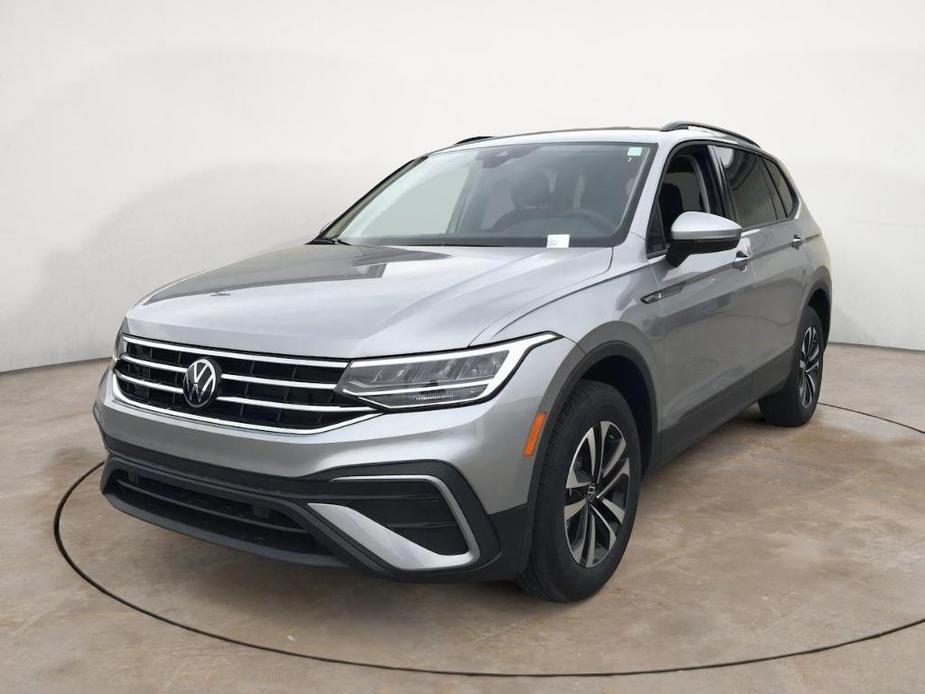 new 2024 Volkswagen Tiguan car, priced at $28,931