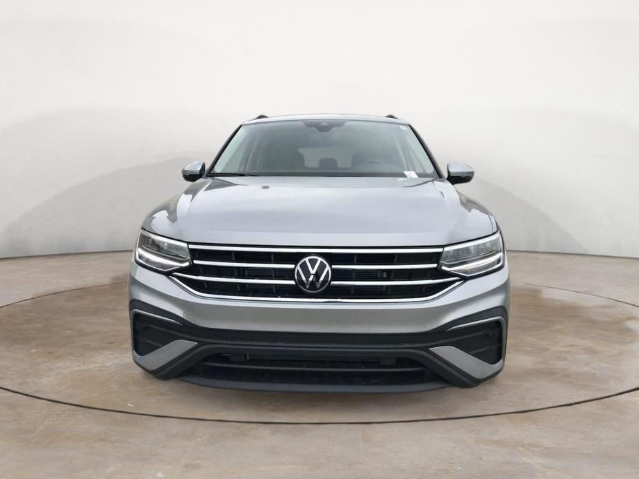 new 2024 Volkswagen Tiguan car, priced at $28,931