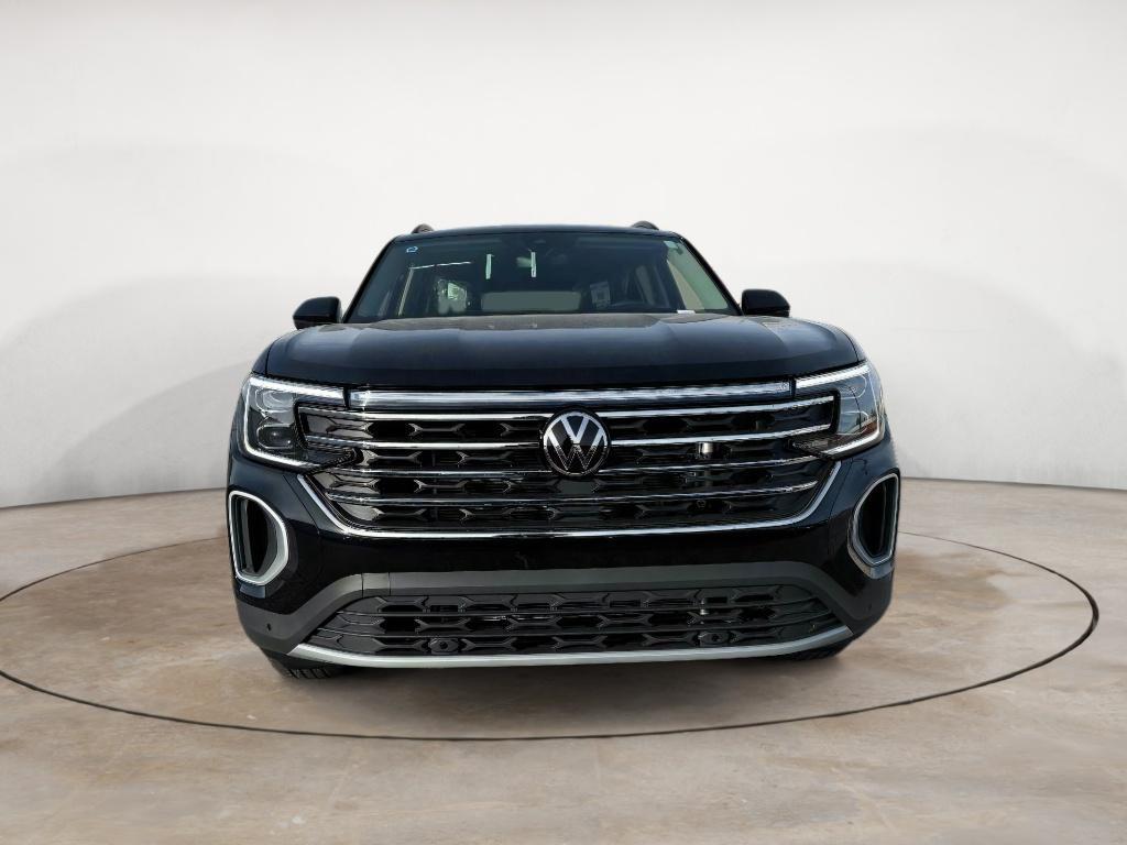 new 2025 Volkswagen Atlas car, priced at $44,081