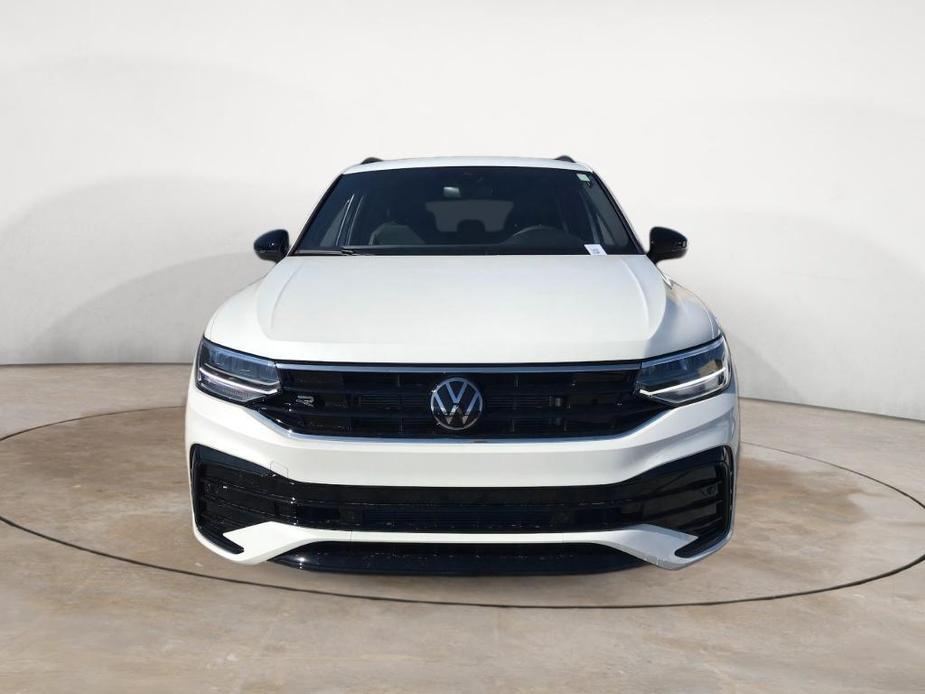 new 2024 Volkswagen Tiguan car, priced at $34,829