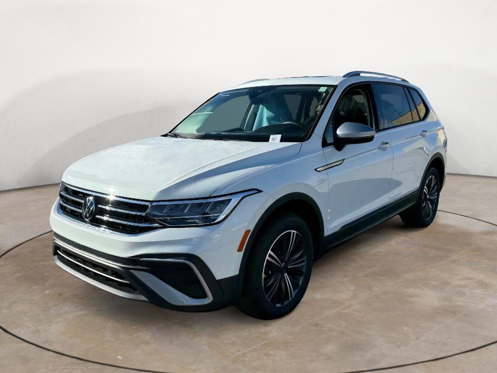 new 2024 Volkswagen Tiguan car, priced at $31,413