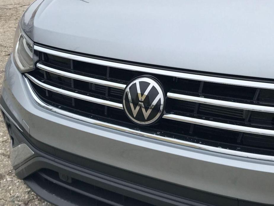 new 2024 Volkswagen Tiguan car, priced at $32,292