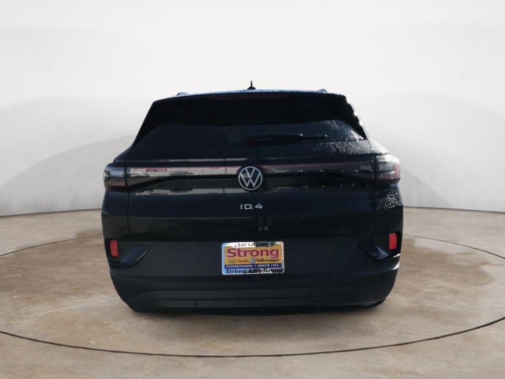 new 2024 Volkswagen ID.4 car, priced at $34,800