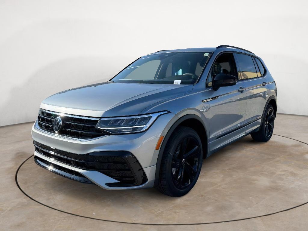 new 2024 Volkswagen Tiguan car, priced at $35,739