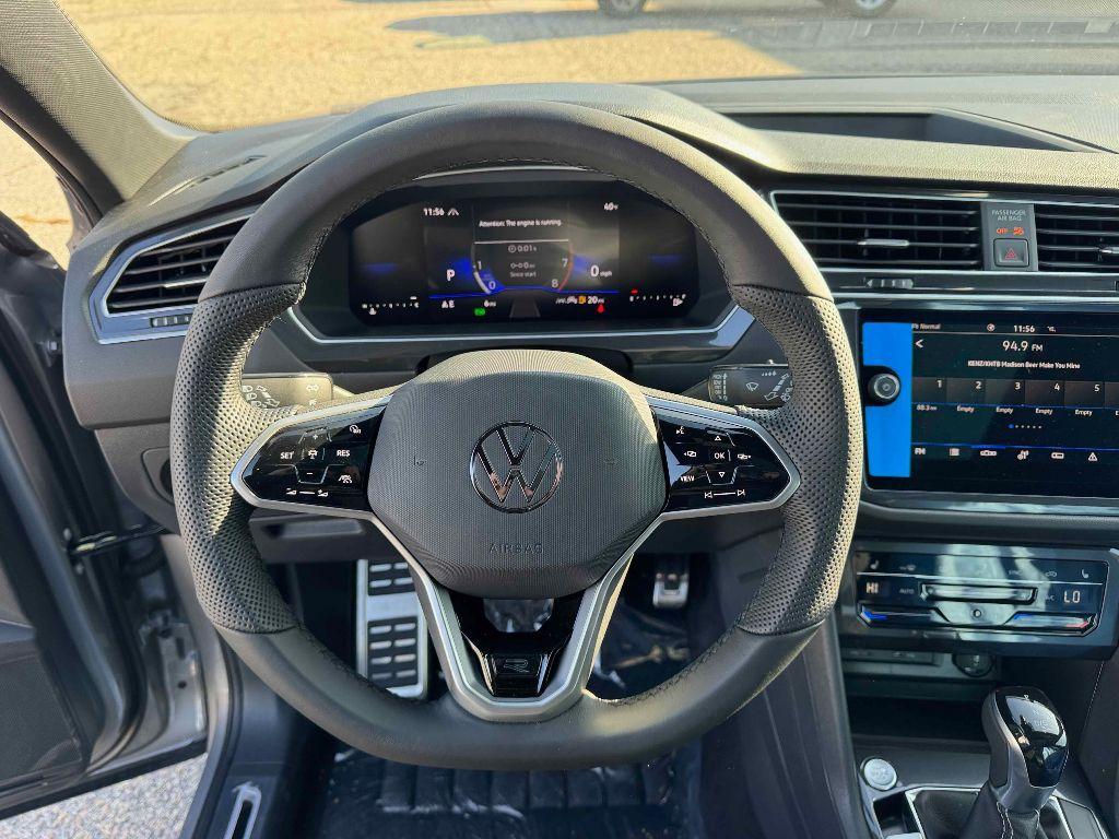 new 2024 Volkswagen Tiguan car, priced at $35,739